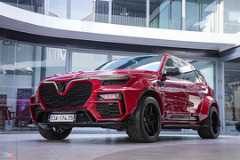 Dân chơi Việt độ VinFast Lux SA2.0 thành siêu xe Lamborghini Urus