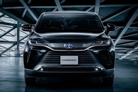 Toyota Harrier 2021 sắp ra mắt tại Malaysia, rất gần Việt Nam