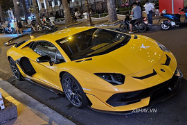 Lamborghini Aventador SVJ hơn 50 tỷ độ "súng khủng" ở Sài Gòn