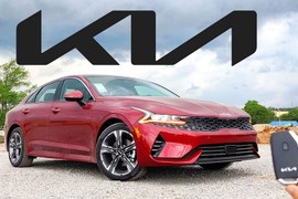 Kia K5 2022 logo mới, thêm trang bị cạnh tranh Hyundai Sonata