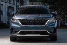 Kia Sorento 2022 sang, xịn hơn - Hyundai SantaFe "dè chừng"