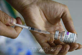 Hà Nội chuẩn bị 1.200 dây chuyền tiêm vaccine an toàn, đúng quy trình