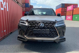 “Đập thùng” Lexus LX570 Black Edition 2021 gần 10 tỷ về Việt Nam