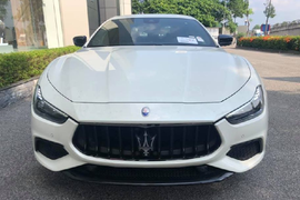 Maserati Ghibli GranSport 2021 đầu tiên về Việt Nam tại Hà Nội 