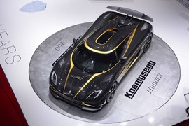 Koenigsegg Agera S Hundra độc nhất rao bán, khoảng 61,4 tỷ đồng