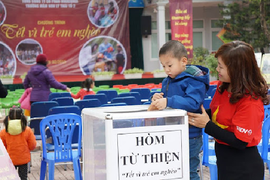 Nghệ sỹ nổi tiếng làm từ thiện: Ồn ào nghi vấn và khoảng trống pháp lý