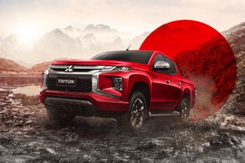 Chi tiết Mitsubishi Triton Passion Red Edition, từ 606 triệu đồng