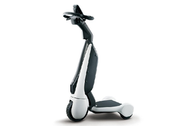 Toyota ra mắt C+walk - scooter chạy điện bé nhỏ gần 70 triệu đồng