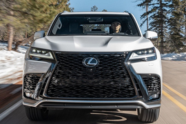 Lexus LX 600 F SPORT 2022 - “chuyên cơ mặt đất” sắp về Việt Nam