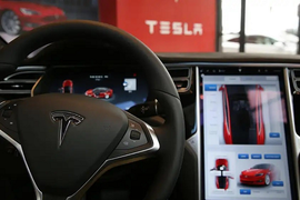 Tesla phải hoàn tiền cho khách mua Model 3 vì chế độ Autopilot