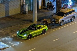 "Rắn độc" Dodge SRT Viper ACR đầu tiên về Việt Nam