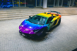 Thêm Lamborghini Aventador Roadster Novitec khoác áo 7 màu tại Hà Nội