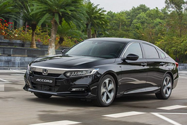  Honda Accord tại Việt Nam "xả hàng", mức giảm lên tới 270 triệu đồng