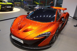 "Soi" cả dàn McLaren Ultimate Series triệu đô của đại gia Đài Loan