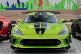 Chi tiết “rắn độc” Dodge SRT Viper ACR độc nhất Việt Nam 