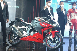 Honda CBR250RR 2023 ra mắt, từ 99 triệu đồng tại Đông Nam Á