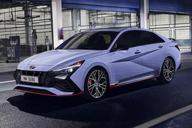 Hyundai Elantra N 2023 đã về Việt Nam "đấu" Honda Civic Type R 