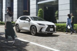 Lexus NX 2024 cải tiến hàng loạt, khởi điểm từ 40.205 USD