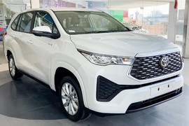 "Soi" Toyota Innova G 2023 bản chạy dịch vụ từ 521 triệu đồng