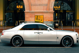 Rolls-Royce Ghost siêu sang độc nhất vô nhị "đậm chất" Manchester