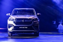 "Soi" Suzuki Invicto hybrid 2024 từ 700 triệu đồng, rẻ hơn Toyota Innova