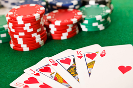 Câu lạc bộ poker ở Khánh Hòa hoạt động như sòng bạc