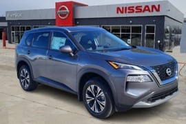 Nissan thưởng tiền cho đại lý "xả" được loạt xe X-Trail tồn kho