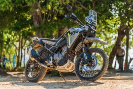 CFMoto 450MT - xe môtô Trung Quốc giá 165 triệu đồng tại Việt Nam