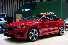 "Soi" Skoda Octavia 2025 - đối thủ của Honda Civic tại Việt Nam