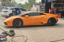 Đại gia nào tậu Lamborghini Huracan biển “san bằng tất cả” ở Hà Nội?