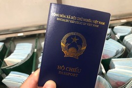 Bộ Công an nói gì về việc Đức ngừng cấp visa vào hộ chiếu mẫu mới?