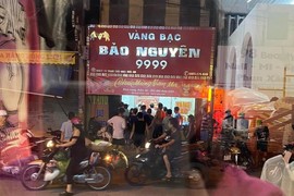 Khó khăn về tiền bạc, nam thanh niên đi cướp tiệm vàng ở Hà Nội