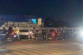 Hà Nội: Người đàn ông bị tàu hỏa đâm tử vong khi băng qua đường sắt