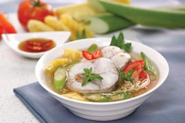 Những món canh ngon từ quả sấu ai ăn cũng khen nức nở