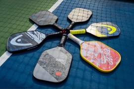 Pickleball hết nhiệt, người chơi đồng loạt thanh lý lại vợt