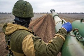 Quân Nga đột nhập trung tâm Bakhmut, Ukraine phản công không thành