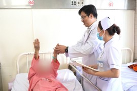 Ngày Tết gặp những dấu hiệu này hãy nhập viện ngay đừng kiêng cữ 