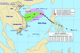 Bão số 13 diễn biến phức tạp, không được phép chủ quan