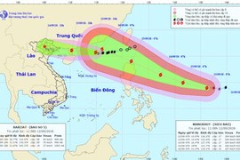 Siêu bão Mangkhut sức gió mạnh cấp 17 tiến vào biển Đông