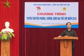 Phó Thủ tướng yêu cầu đưa hiệu trưởng dâm ô học sinh ra khỏi ngành