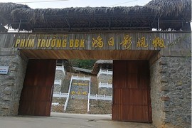 Hé lộ chủ nhân “phim trường BBK” cho đoàn phim Trung Quốc ở Lạng Sơn?