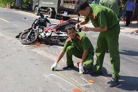 Lái xe tông chết 2 người, giang hồ Mười Thu gọi đàn em nhận tội thay