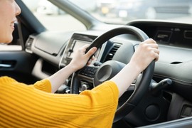 Mới có bằng lái dưới 1 năm không chạy quá 60km/h: Đề xuất “non”, vì đâu?