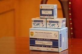 Giám đốc CDC Bạc Liêu bị cảnh cáo liên quan kit test Việt Á