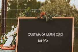 Choáng với thiệp mới cưới có in mã QR