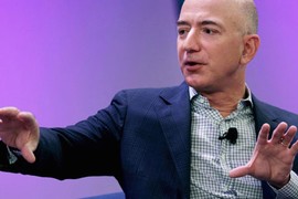 Tỷ phú Jeff Bezos: “Hãy tìm ra điểm mạnh của chính mình“