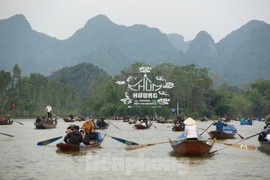 Bí mật chưa tiết lộ về chùa Hương linh thiêng nhất Việt Nam 