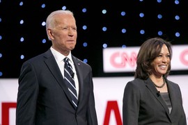 Nữ “phó tướng” của ông Biden làm nên lịch sử gây kinh ngạc nào?