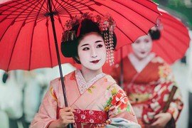 Bí mật giấu kín về quá trình khổ luyện của Geisha Nhật Bản