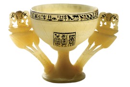 Mở mộ Pharaoh Tutankhamun, chuyên gia sững người thấy thứ cực sốc 